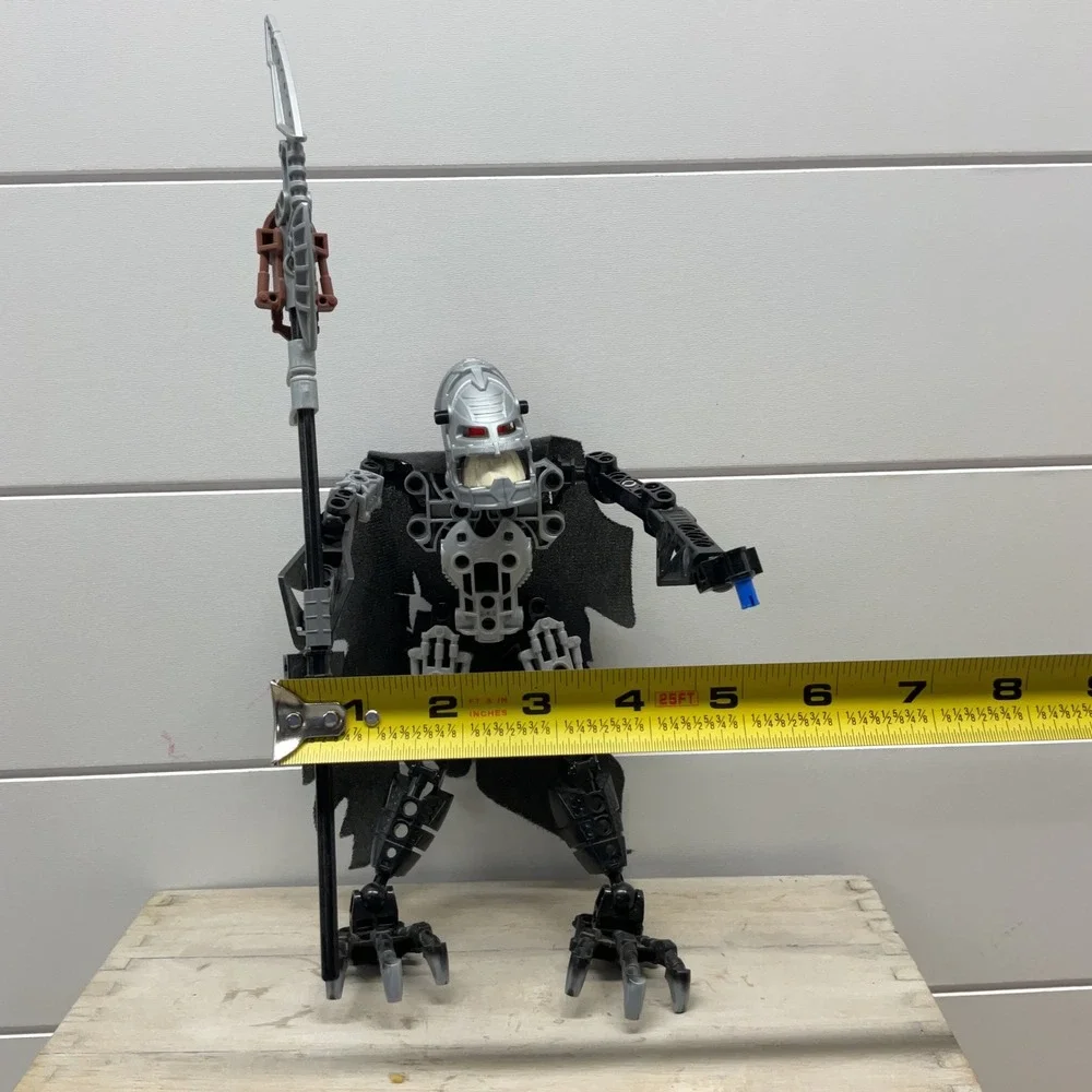 LEGO Bionicle Vezon Action Figure Silver Mask Black Cape Staff 2006